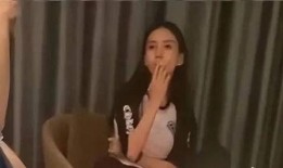 爆料杨颖抽烟的是谁视频,神秘爆料者引发热议